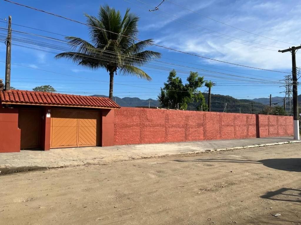 فيلا Casa Piscina Jardim أوباتوبا المظهر الخارجي الصورة