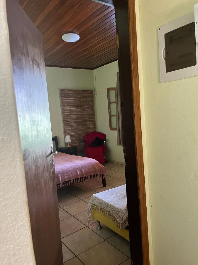 فيلا Casa Piscina Jardim أوباتوبا المظهر الخارجي الصورة