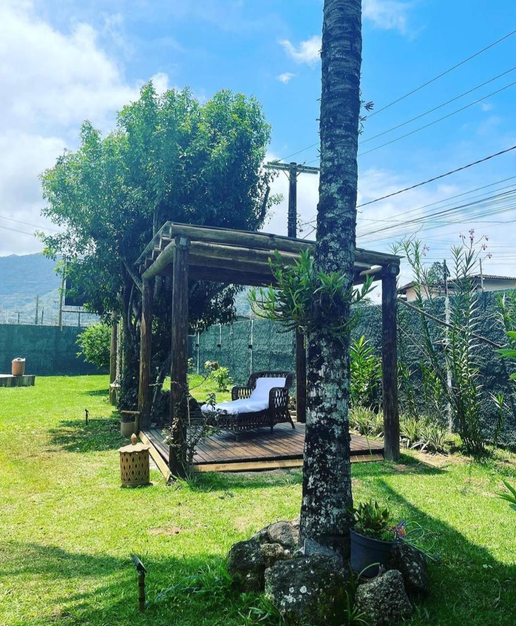 فيلا Casa Piscina Jardim أوباتوبا المظهر الخارجي الصورة